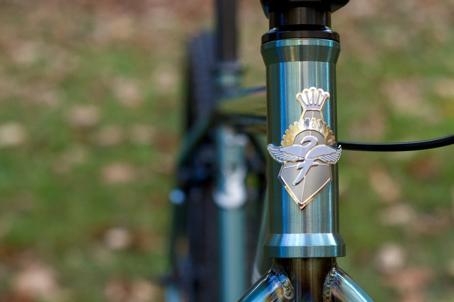 FAIRDALE Taj - Translucent Blue