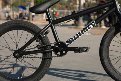 BIKE, SUNDAY PRIMER 18" - GLOSS BLACK