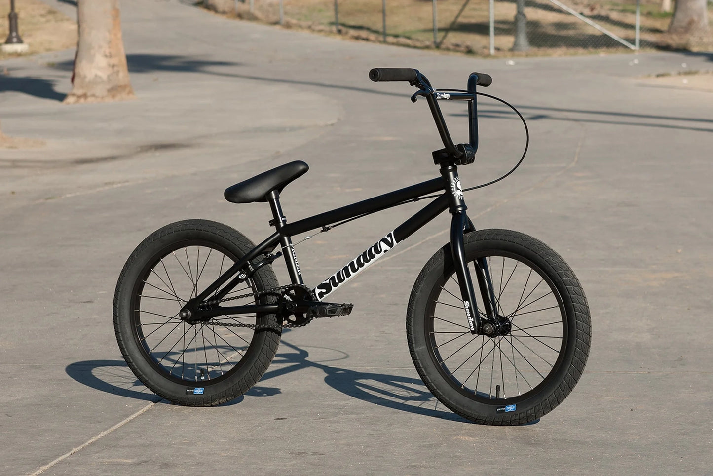 BIKE, SUNDAY PRIMER 18" - GLOSS BLACK
