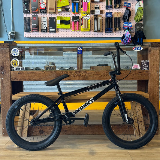 BIKE, SUNDAY PRIMER 18" - GLOSS BLACK