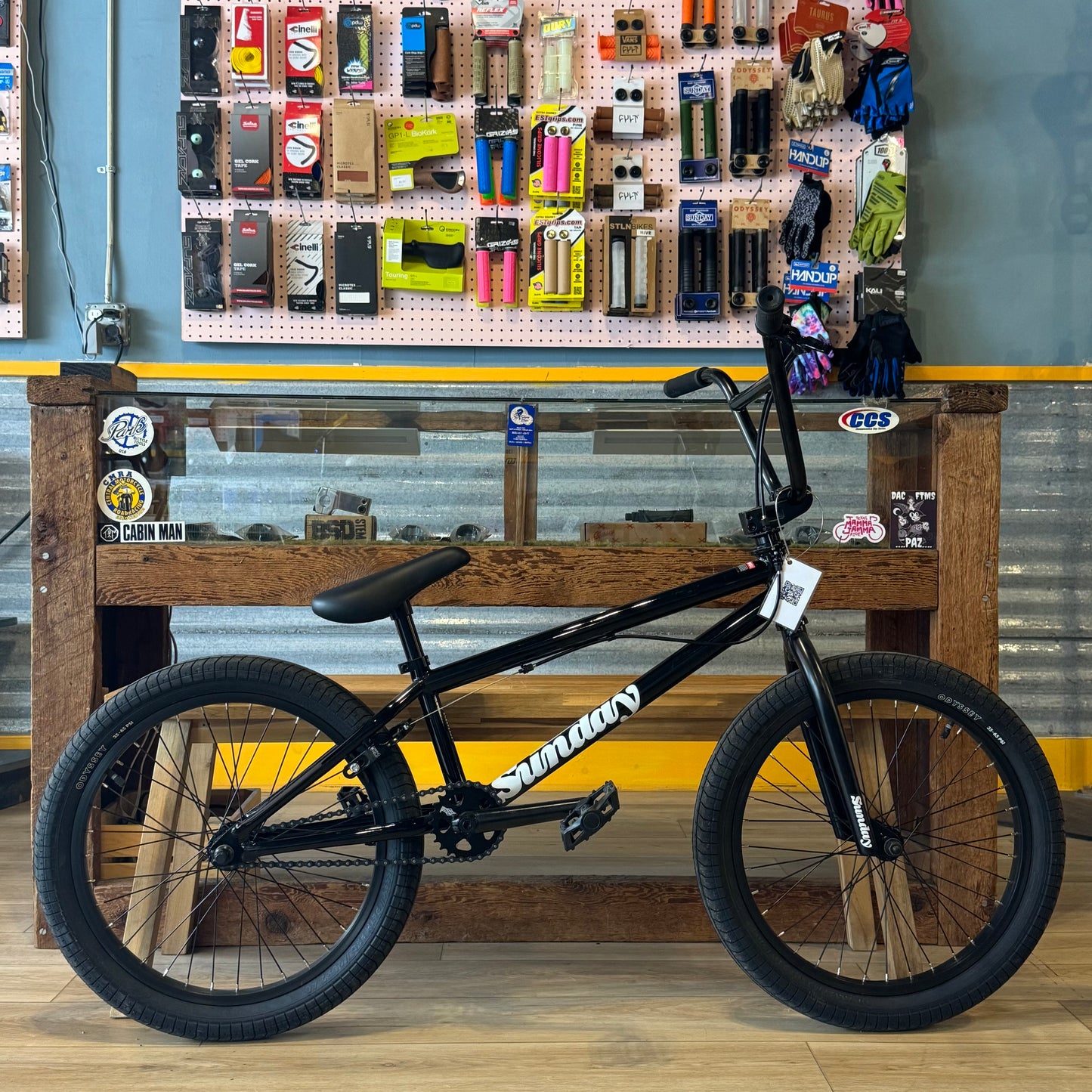 SUNDAY Primer Park 20.5" tt - Gloss Black