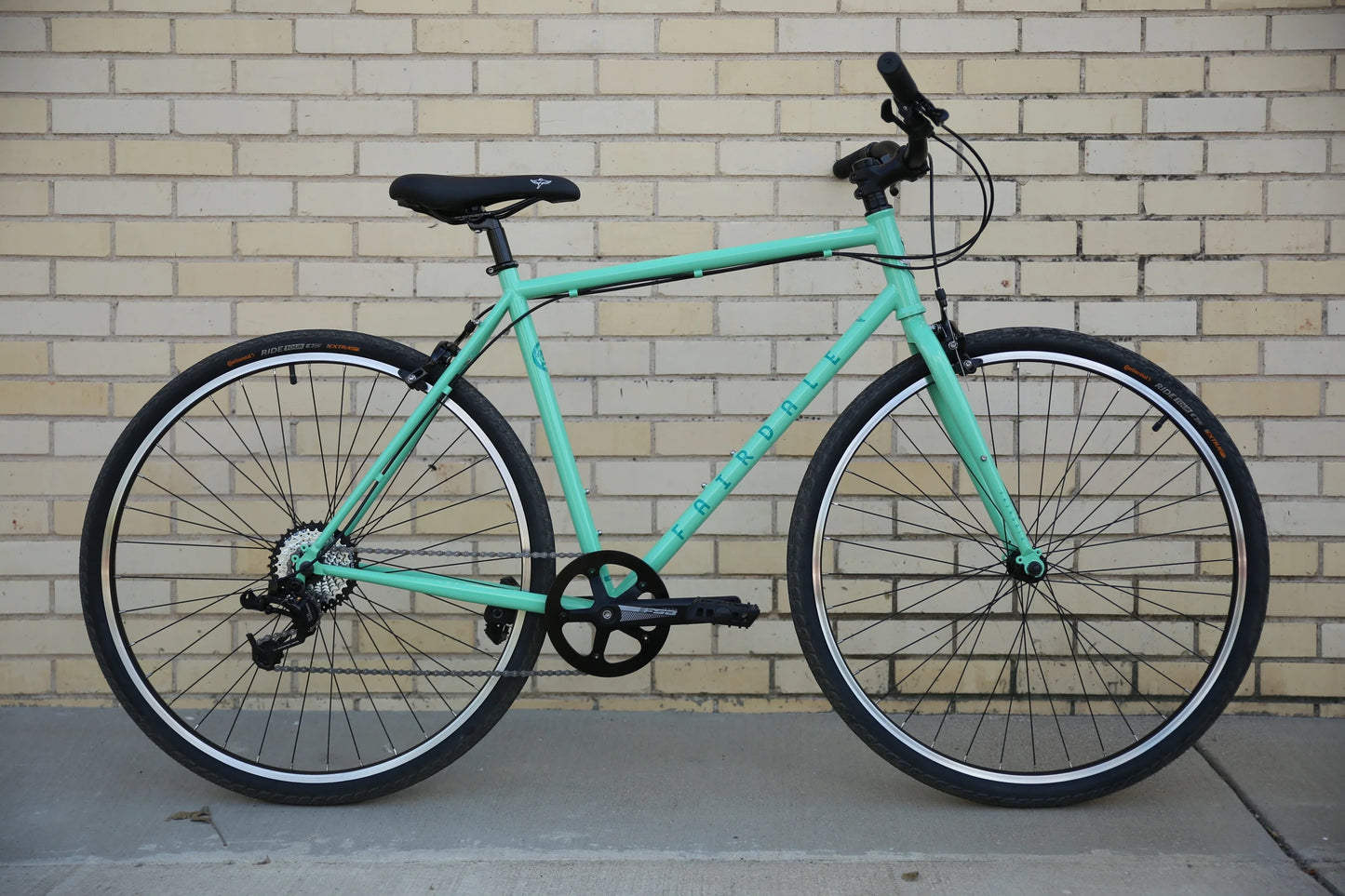 Fairdale Lookfar – 8-Speed City + Commuter Bike
