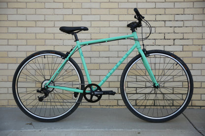 Fairdale Lookfar – 8-Speed City + Commuter Bike