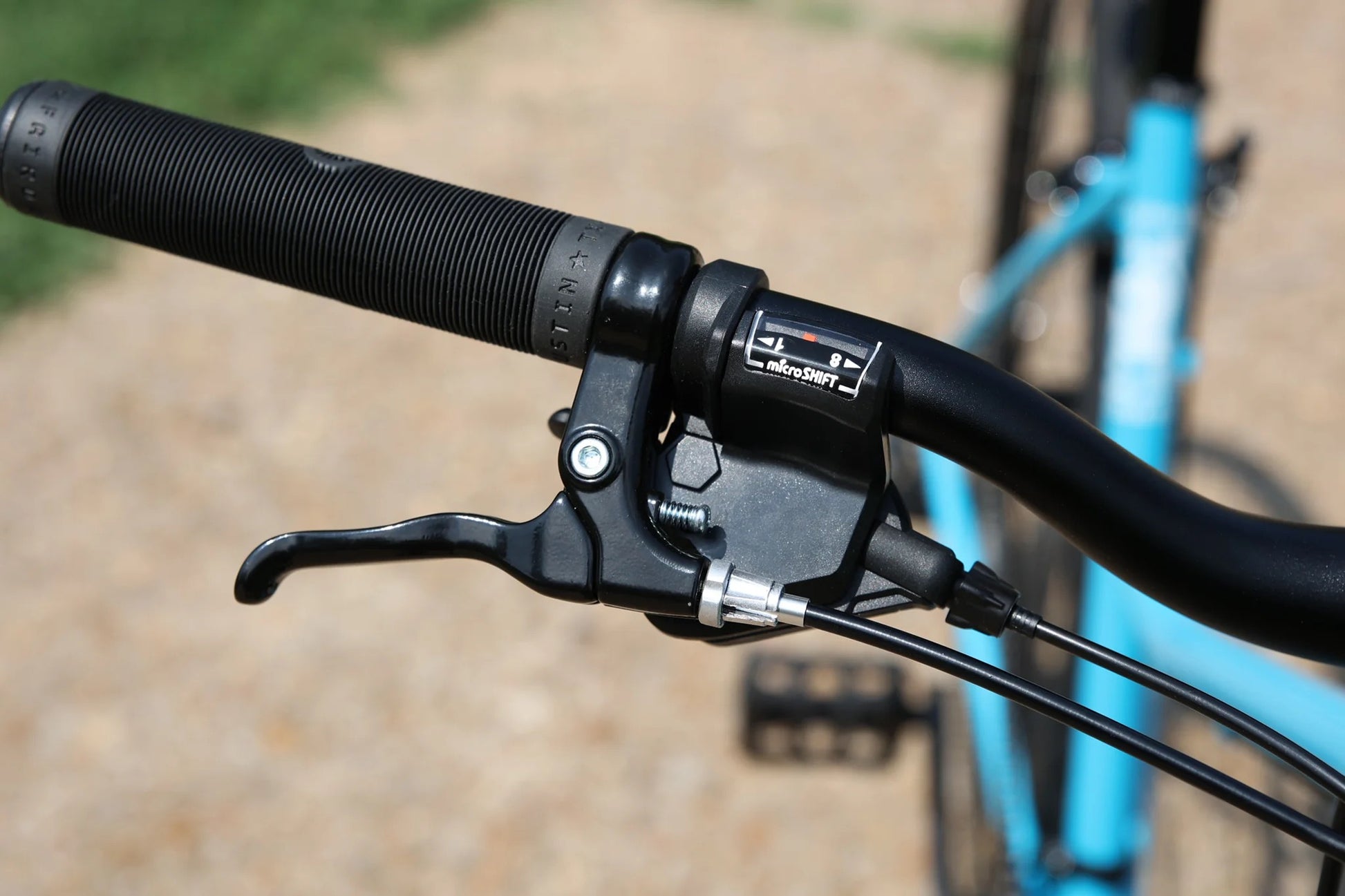 Fairdale Lookfar 8-speed trigger shifter and drivetrain
