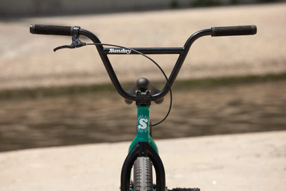 SUNDAY Primer 20 tt - Gloss Billiard Green