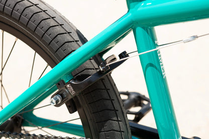 SUNDAY Primer 20 tt - Gloss Billiard Green